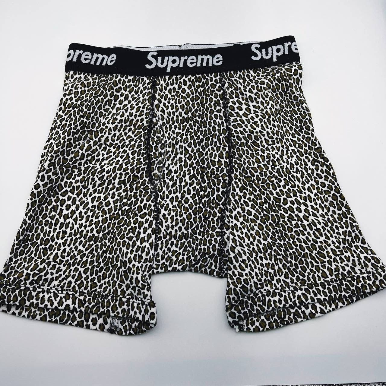 CND /슈프림 속옷