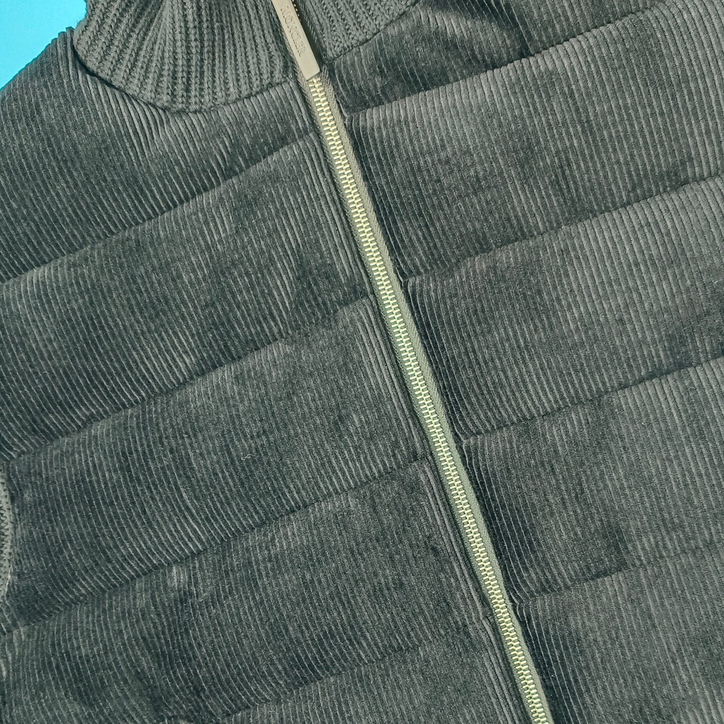 탑몽클X  / MC 텐셀로우 스웨터