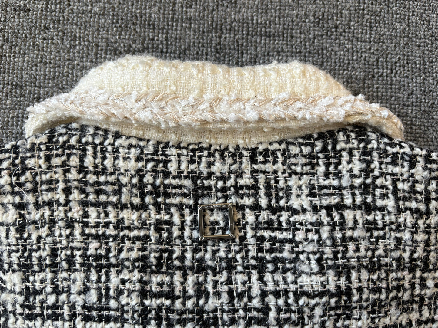 베어 / 우영미 짜임 폴로 셔츠  , WOO-5292 25년 폴로레이스향