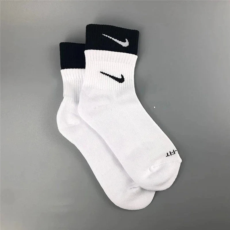 CND /나이키 양말