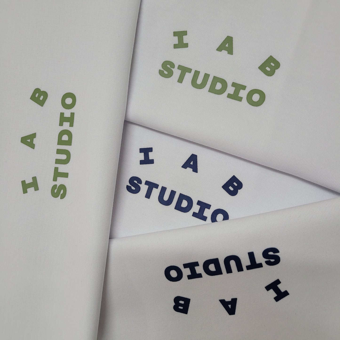 탑아이앱 / 아이앱 티셔츠 화이트 네이비