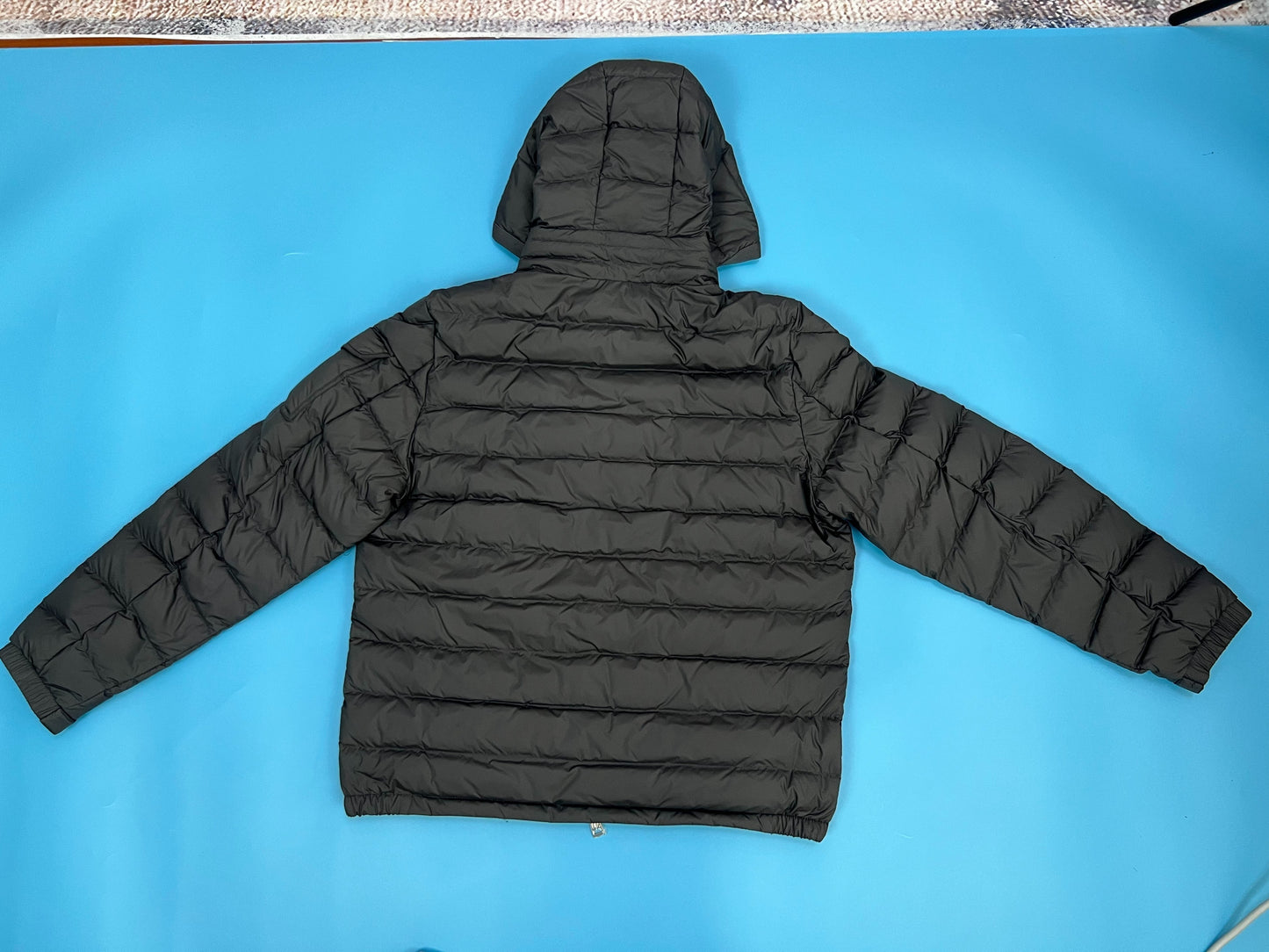 탑몽클 / MC GLN 갈리엔 패딩