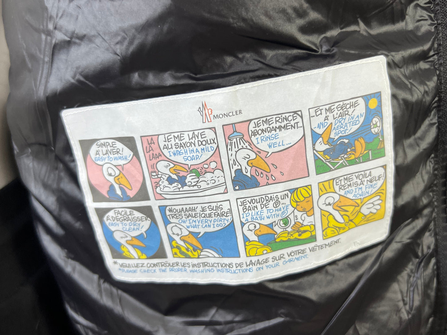 탑몽클 / MC 웨이쩌허 패딩