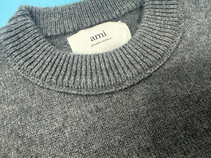 탑아미 / 아미  24 레드 빅로고 라운드 니트