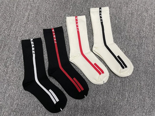 CND /프라다 양말