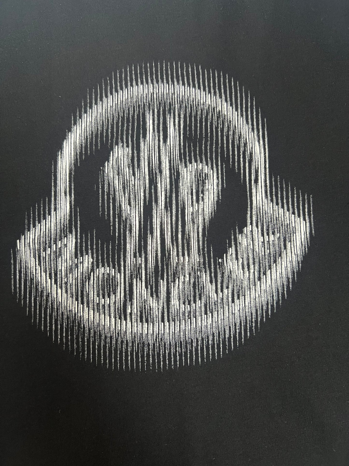 탑몽클  / MC 흐릿한 로고 티셔츠