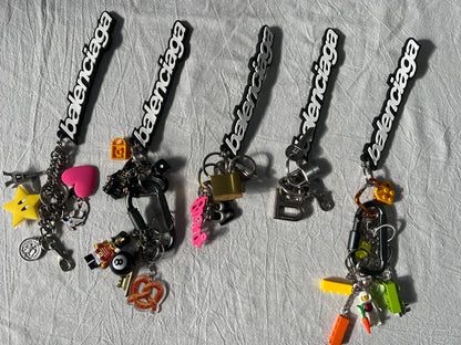 CND / 발렌시아가 키링