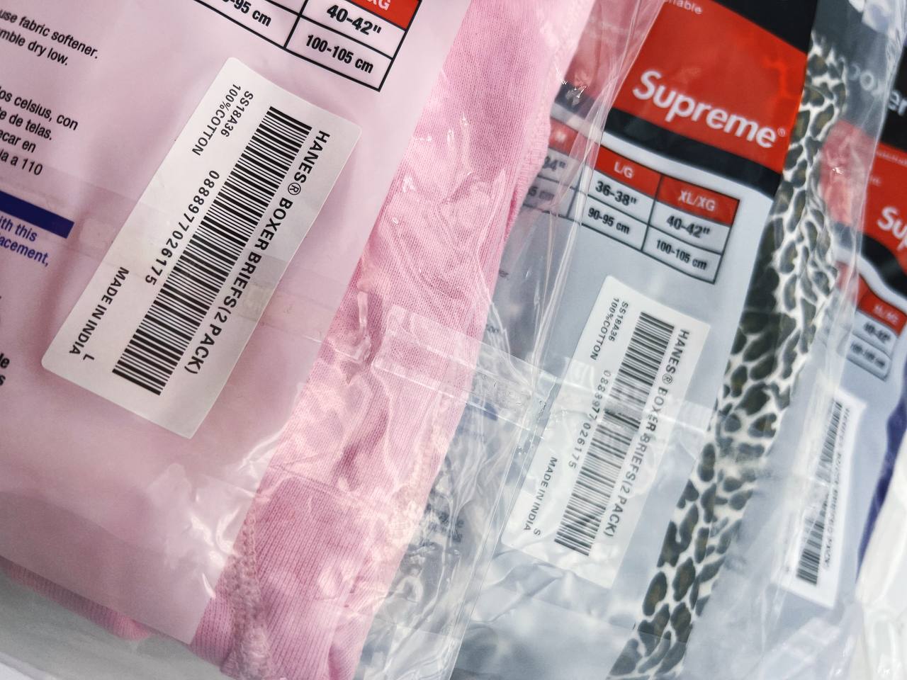 CND /슈프림 속옷