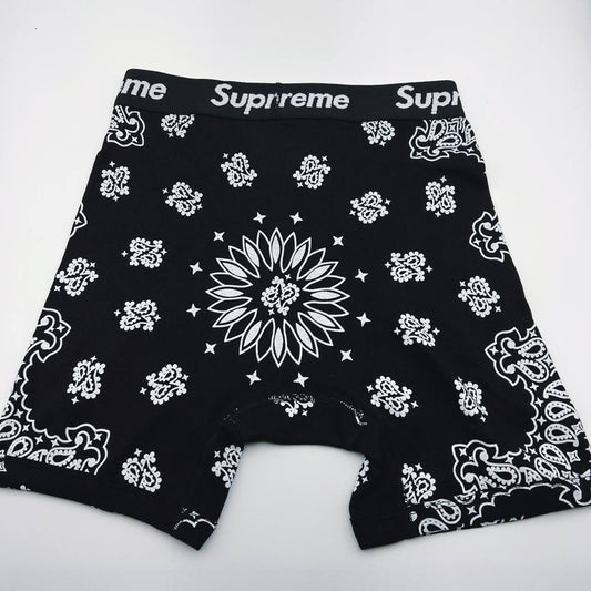 CND /슈프림 속옷