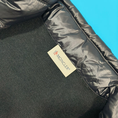 탑몽클X  / MC 카디건을 이어붙이다