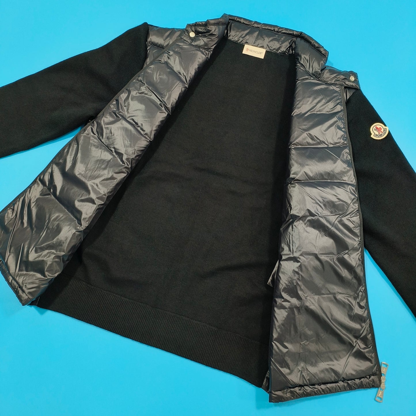 탑몽클X  / MC 카디건을 이어붙이다