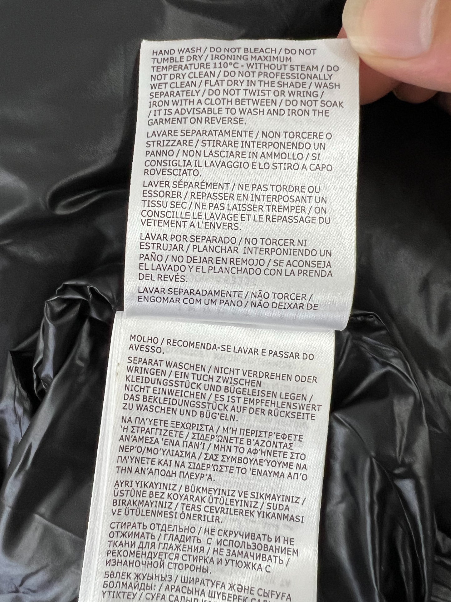 탑몽클 / MC 웨이쩌허 패딩