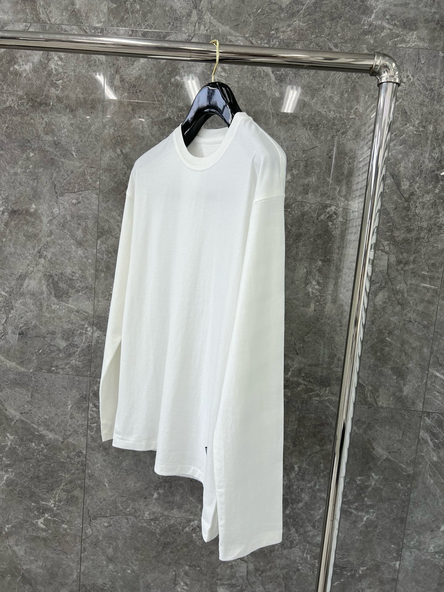 대리석 / 보테가베네타 긴팔 티셔츠