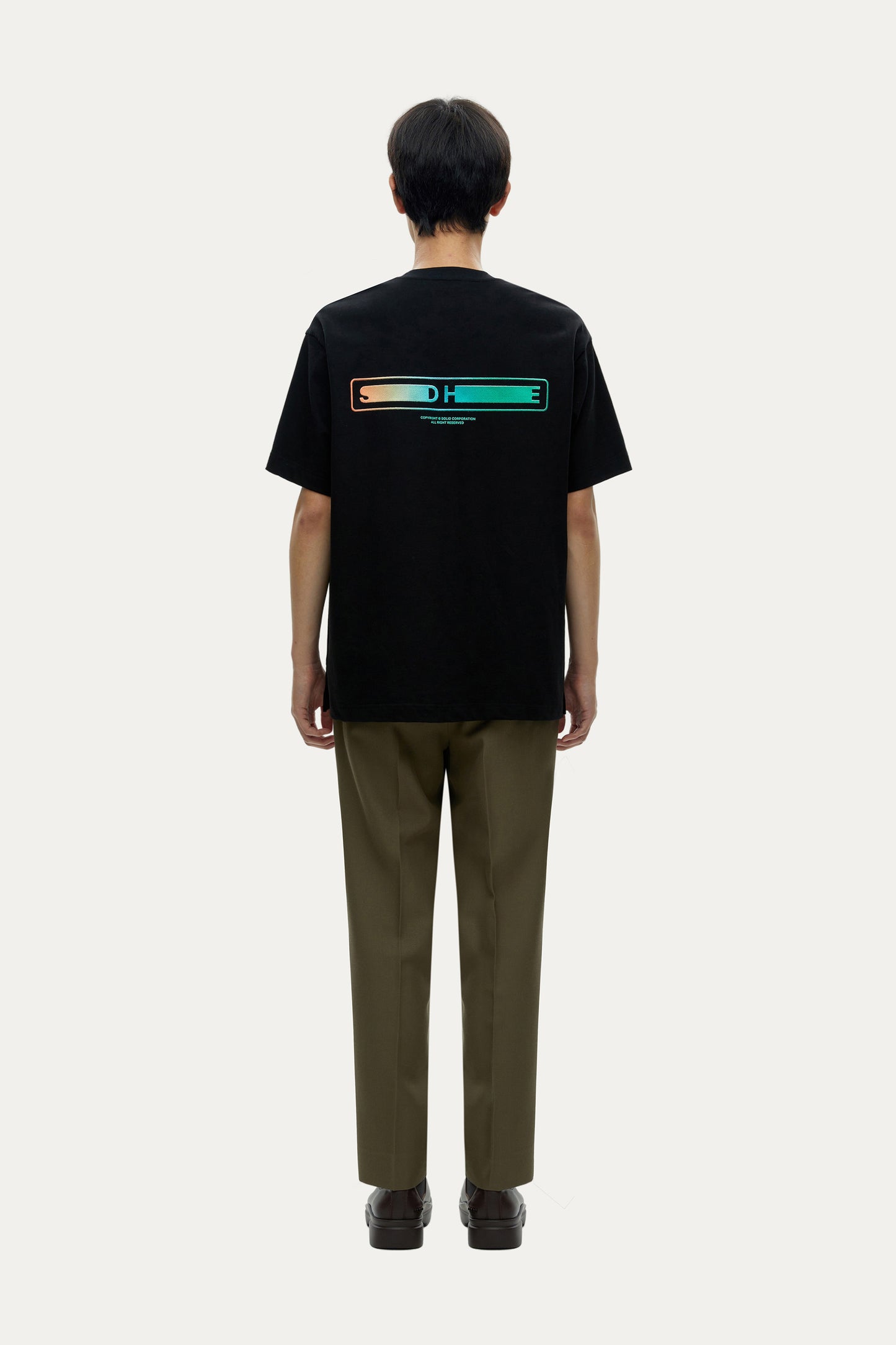 탑아이앱 / 솔리드옴므 반팔티