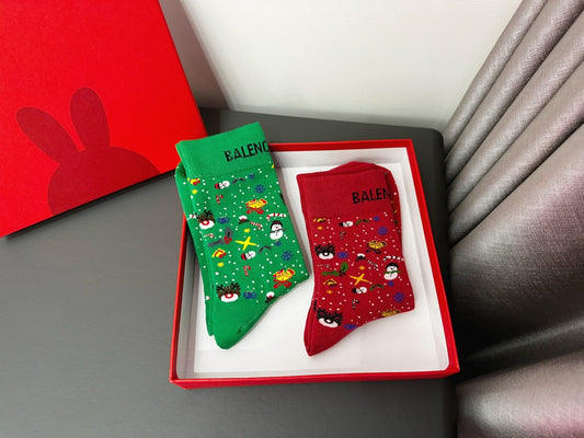 CND /발렌시아가 양말