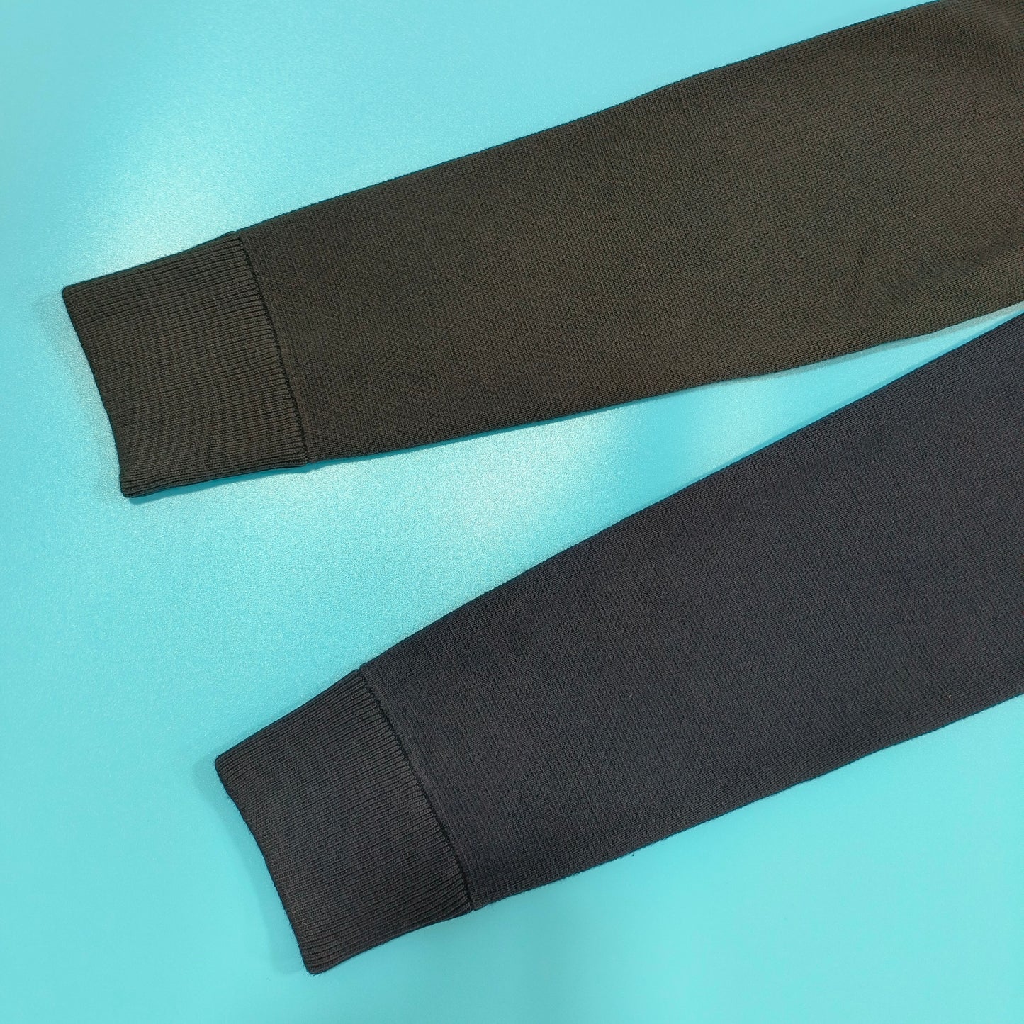 탑몽클X  / MC 클래식 카디건