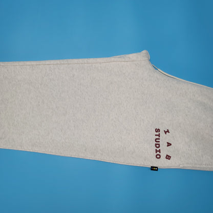 탑아이앱 / 아이앱 스웨트팬츠 오트밀 버건디