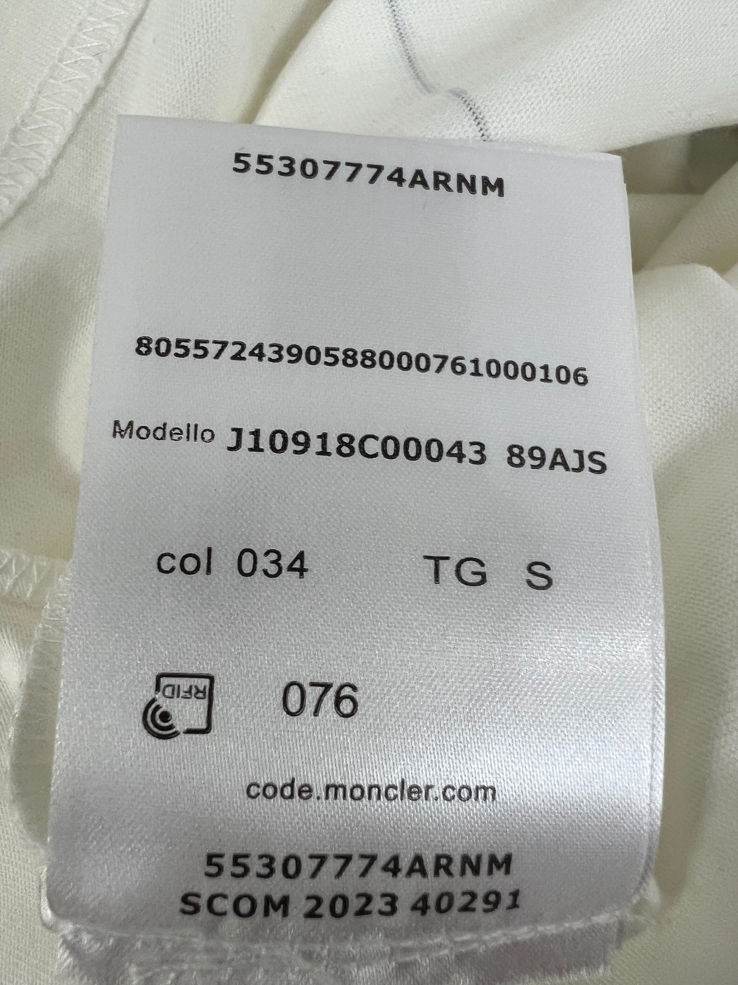 탑몽클 / MC MOTIF 티셔츠