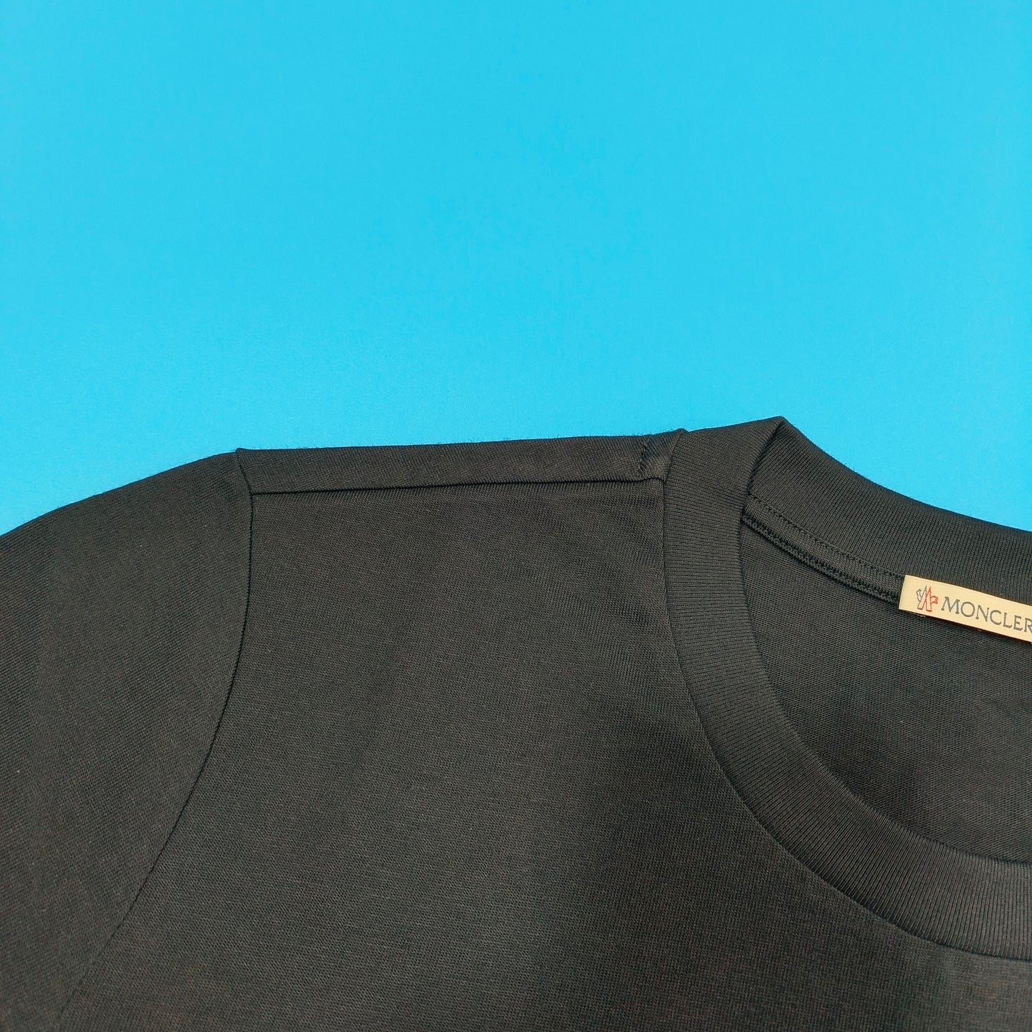 탑몽클X  / MC 브라운 더블 스탬프 티셔츠