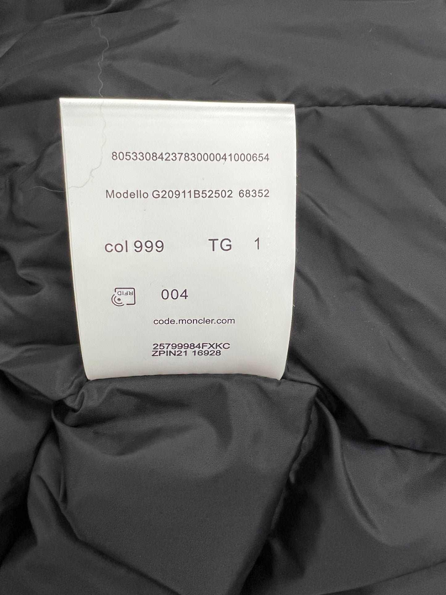 탑몽클 / MC Cluny 다운 재켓