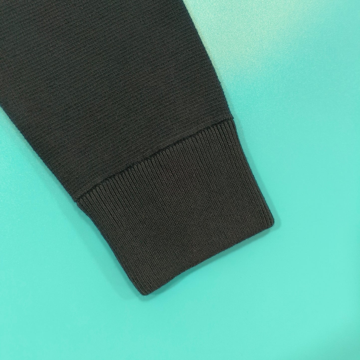 탑몽클X  / MC 클래식 카디건