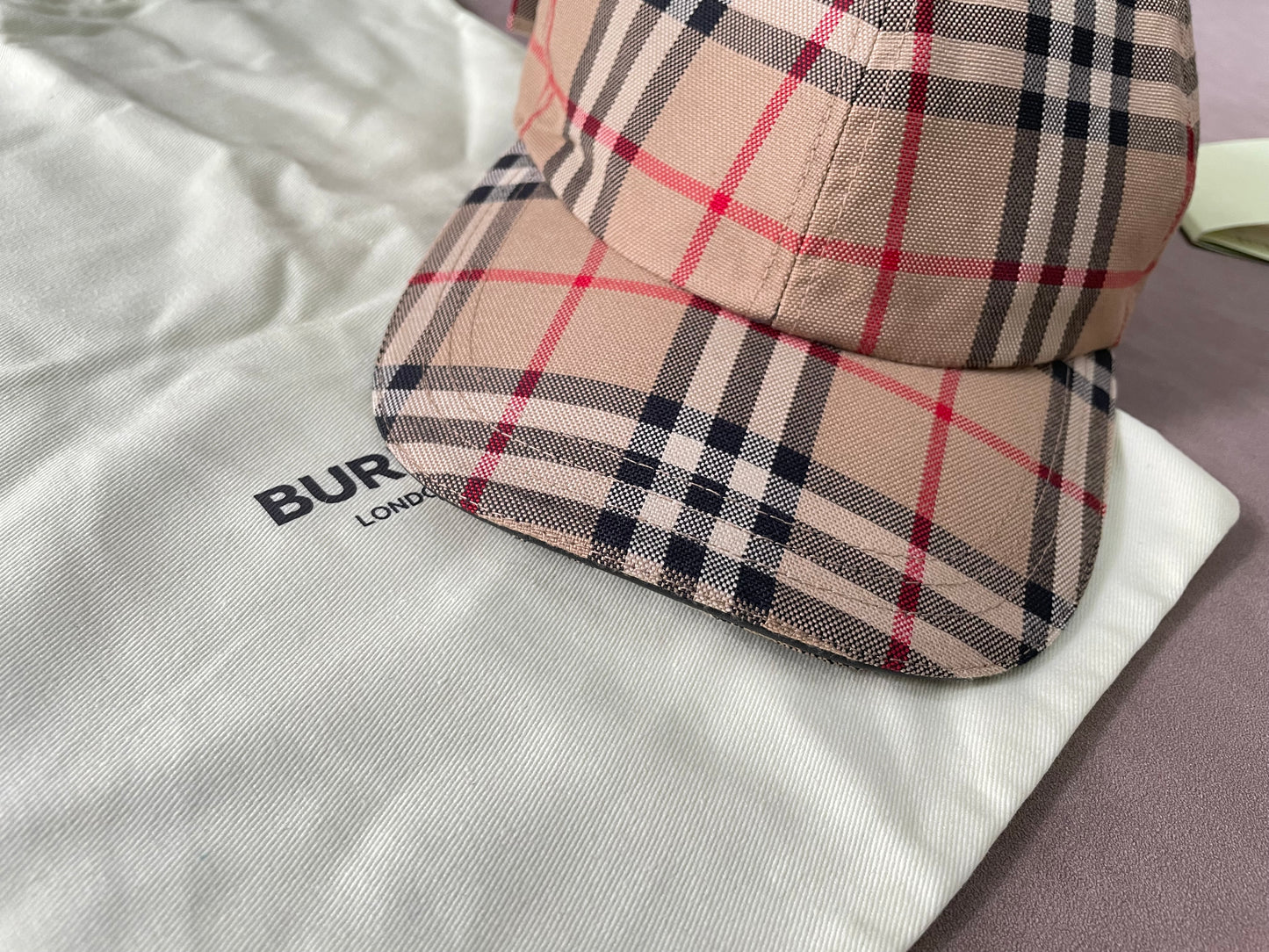 웨이브/버버리 모자