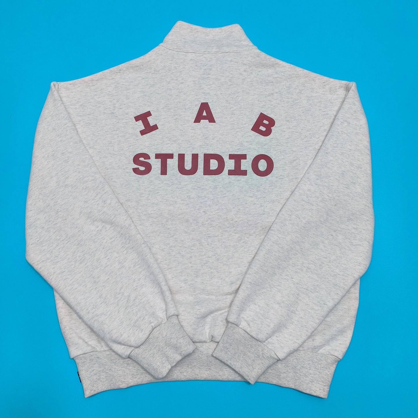 탑아이앱 / 아이앱 하프 집업 오트밀 버건디