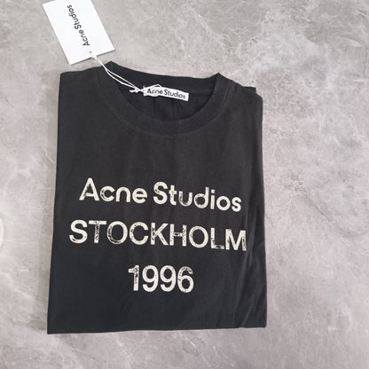 탑아크네 / 아크네 스튜디오 빈티지 반팔티