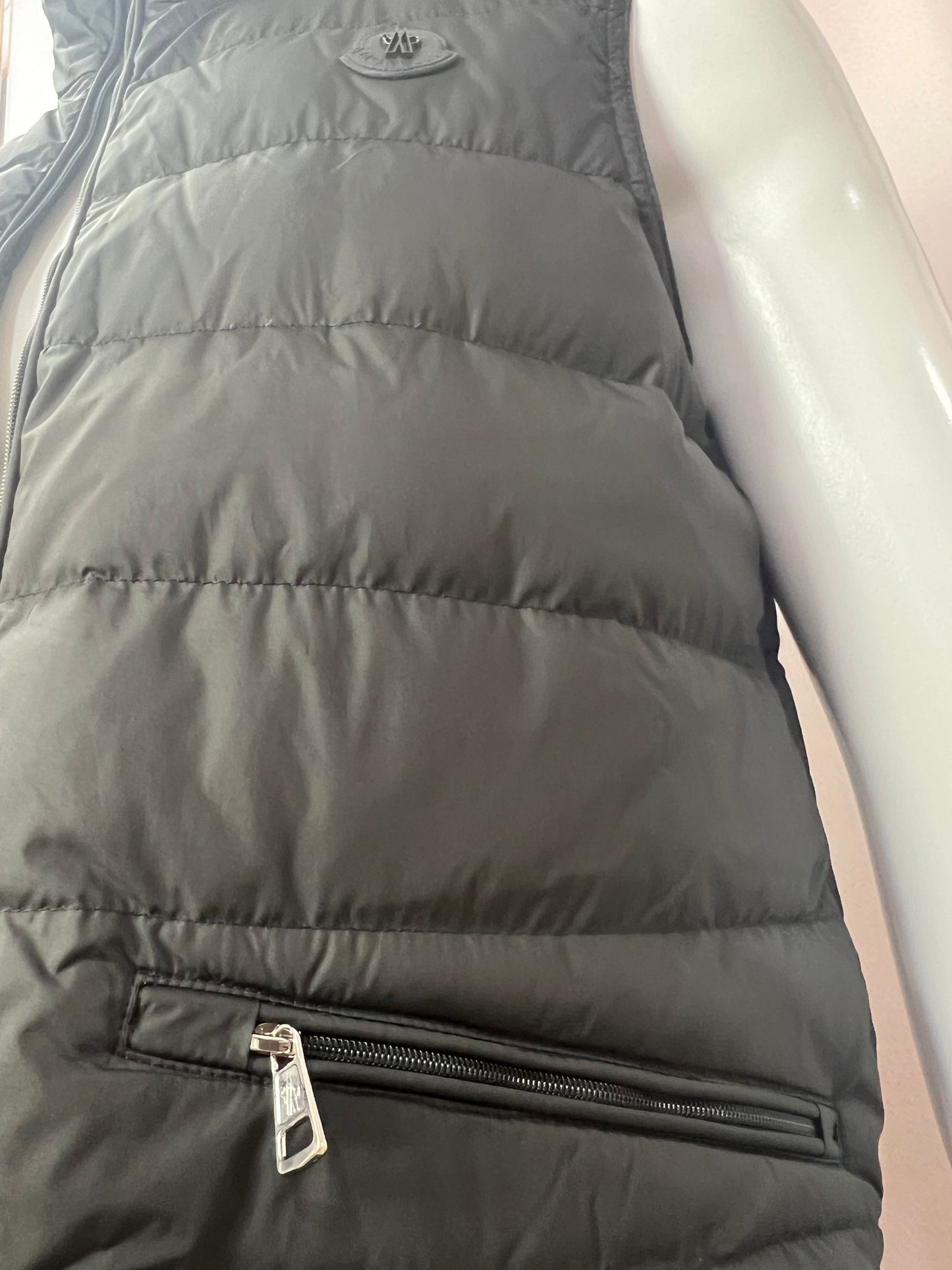 탑몽클 / MC Lechtal 아래 조끼