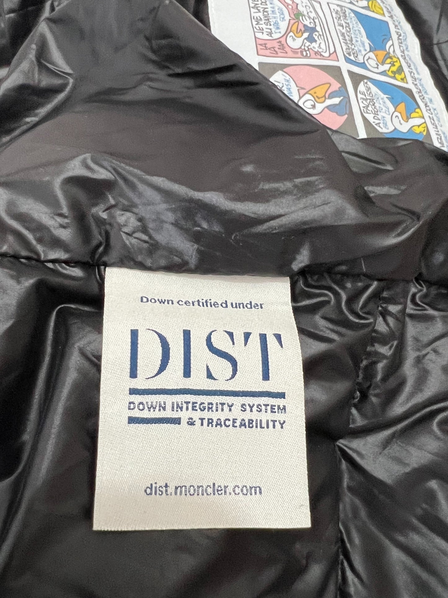 탑몽클 / MC 웨이쩌허 패딩