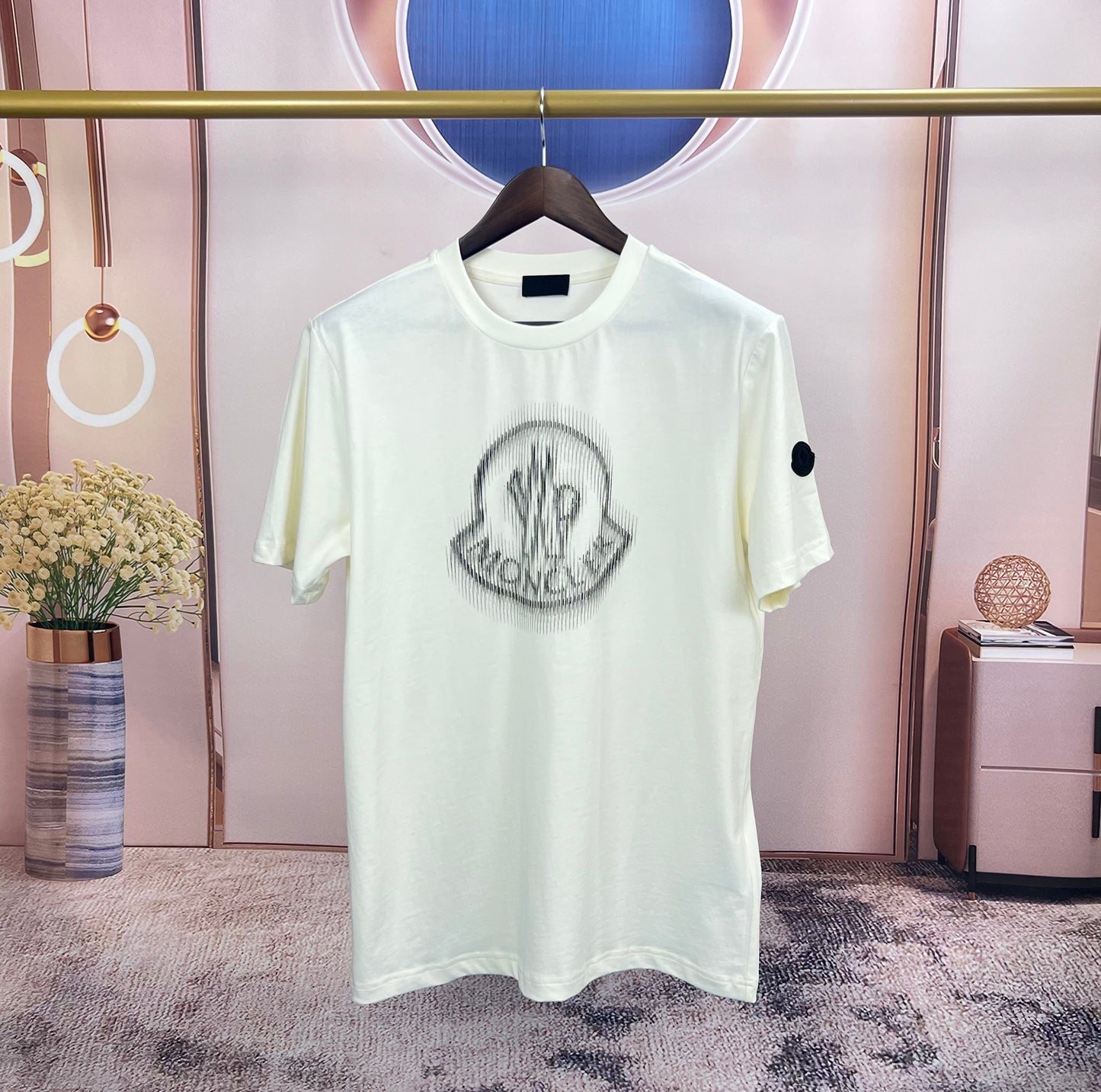 탑몽클  / MC 흐릿한 로고 티셔츠