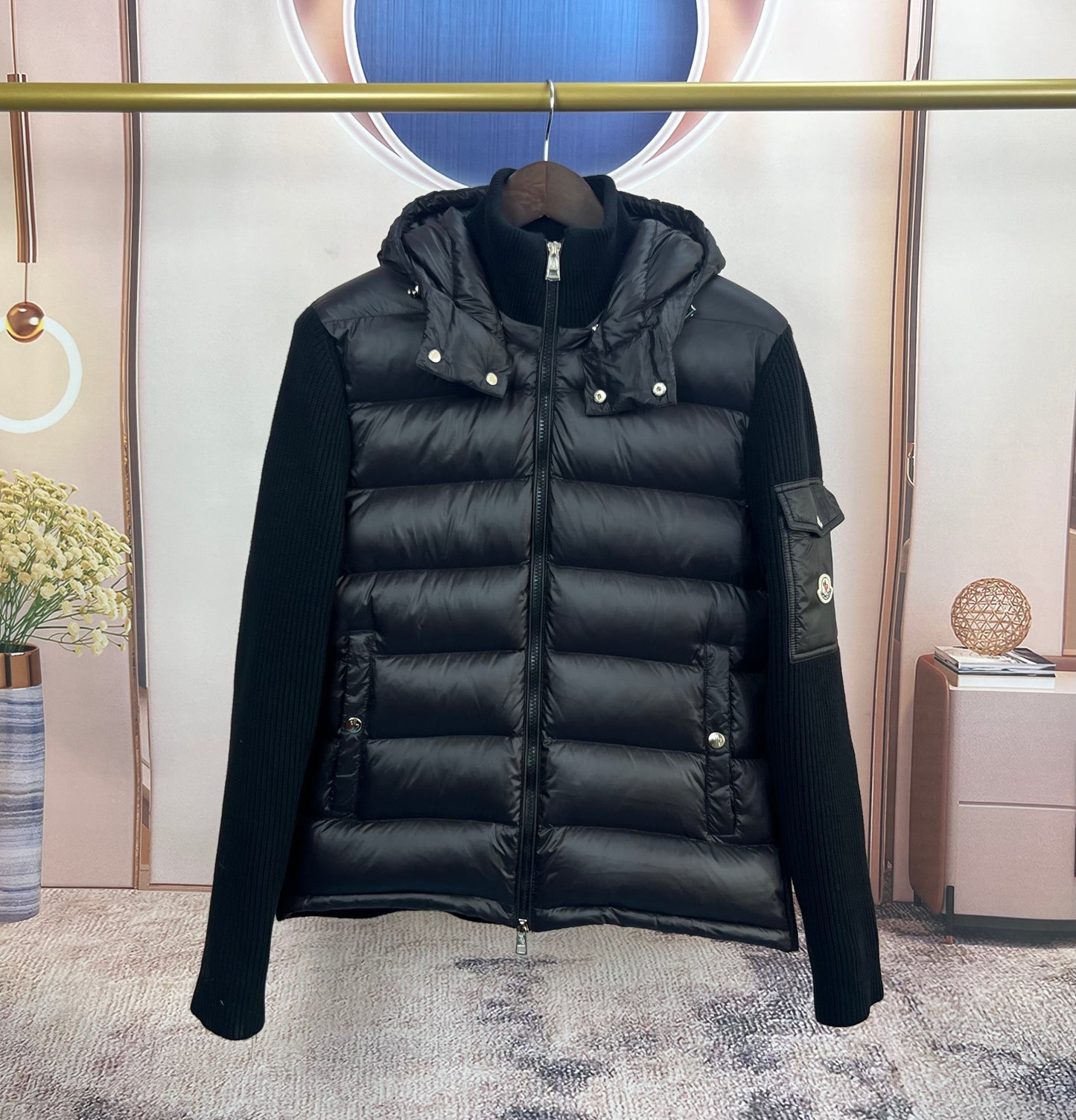 탑몽클 / MC 모자 스트라이프 맨투맨