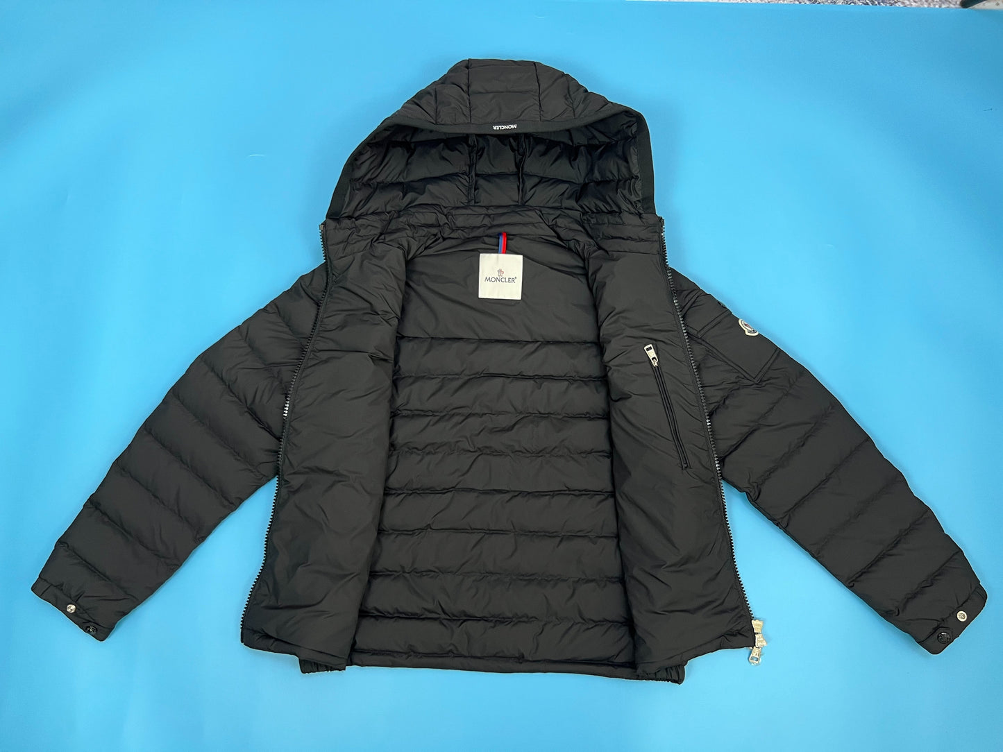 탑몽클 / MC GLN 갈리엔 패딩