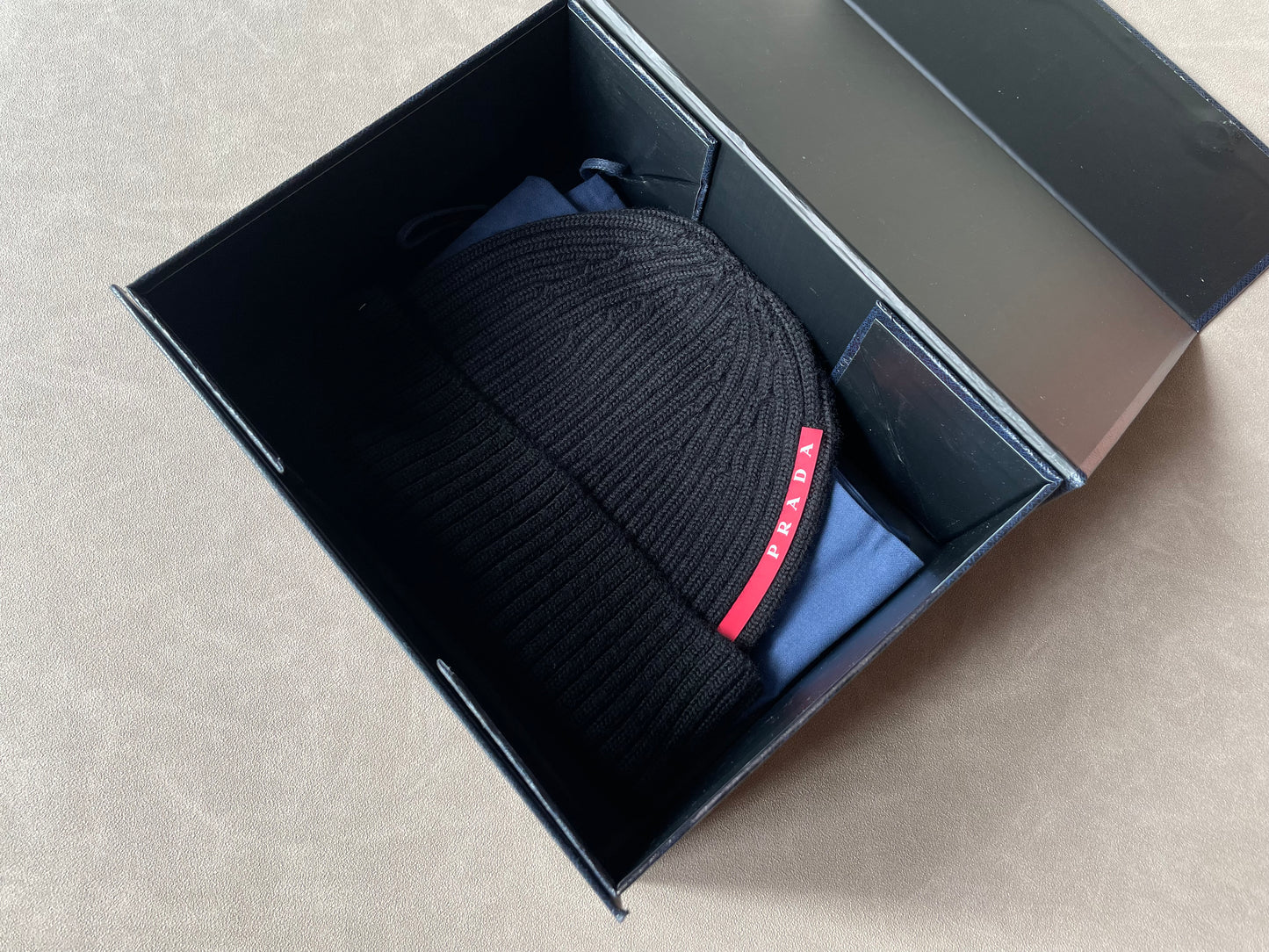 웨이브/프라다 모자