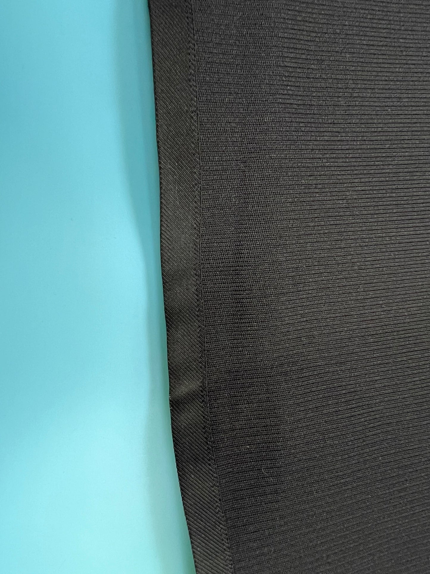 탑몽클  / MC 에이프레스 스키니트 소매 패딩