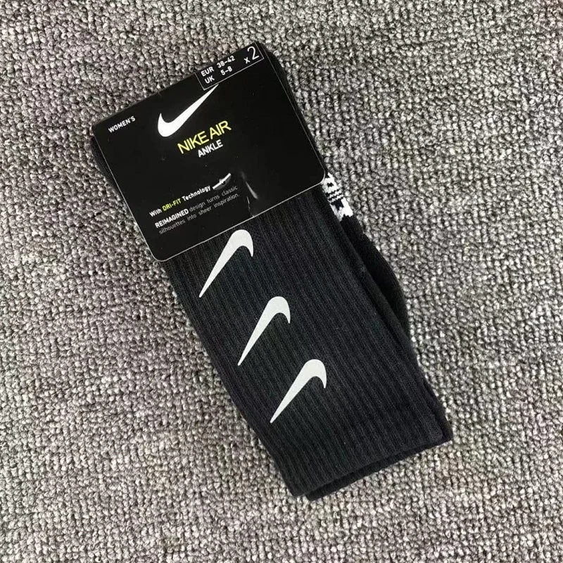 CND /나이키 양말