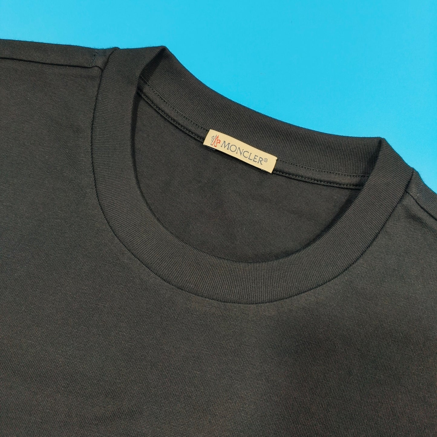 탑몽클X  / MC 브라운 더블 스탬프 티셔츠