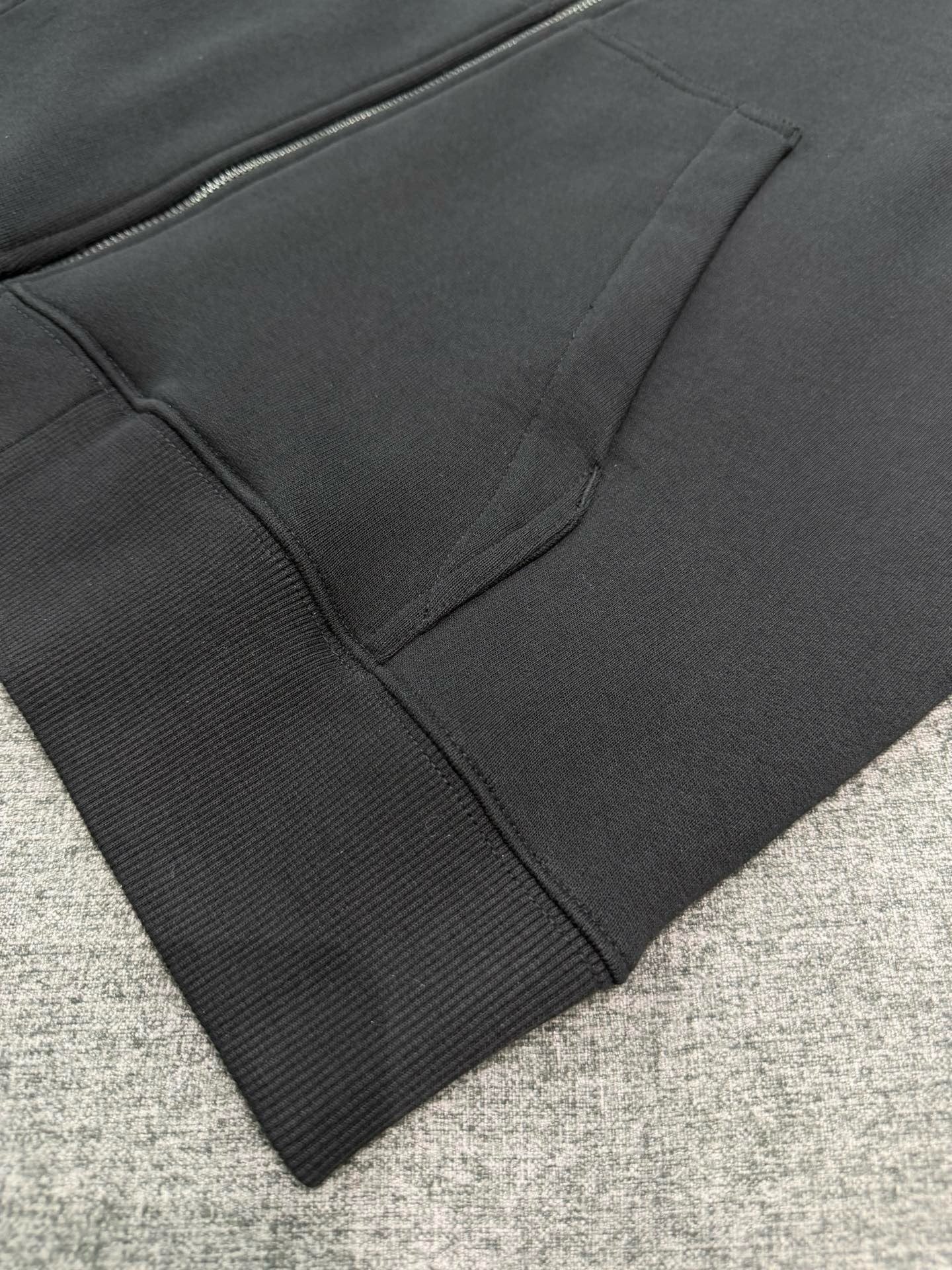 대리석 / 버버리 지퍼 후드