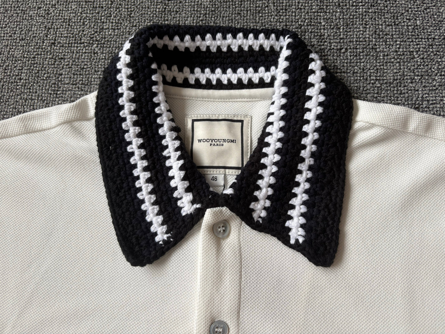 베어 / 우영미 니트넥 폴로 화이트 카라티