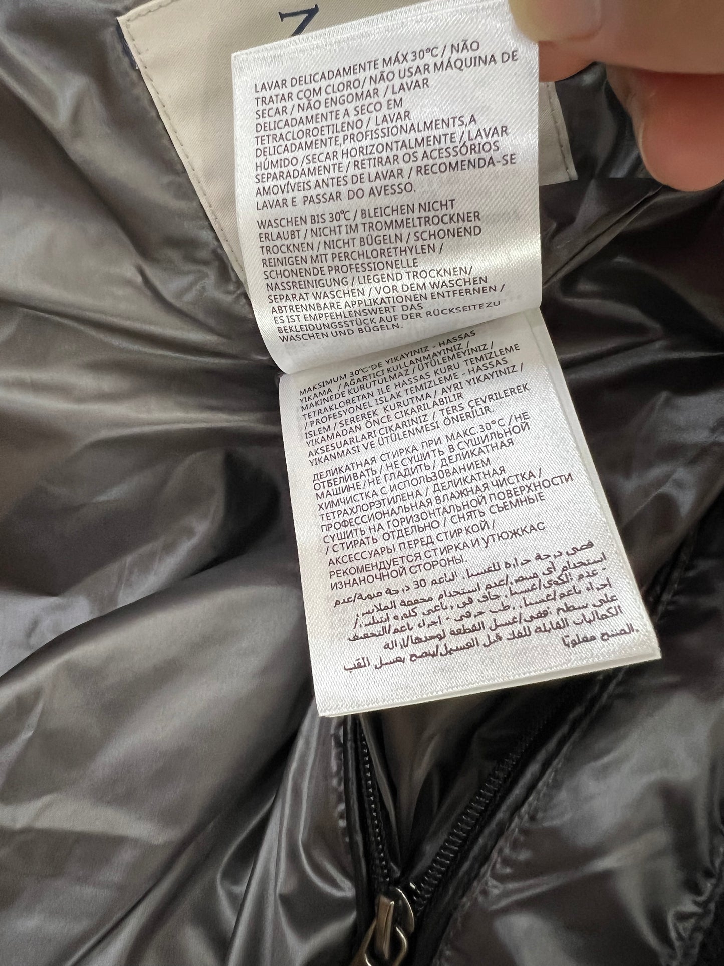 탑몽클 / MC MayaF 빛나는 다운 자켓