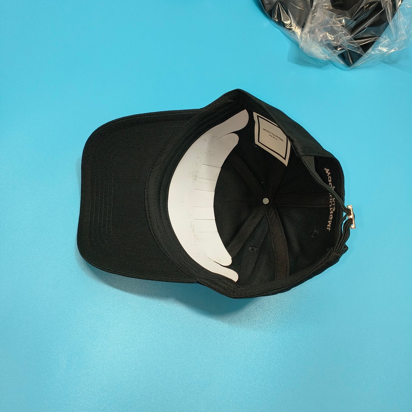 탑우영미 / 우영미 모자 , Wooyoungmi 블랙 로고 볼캡