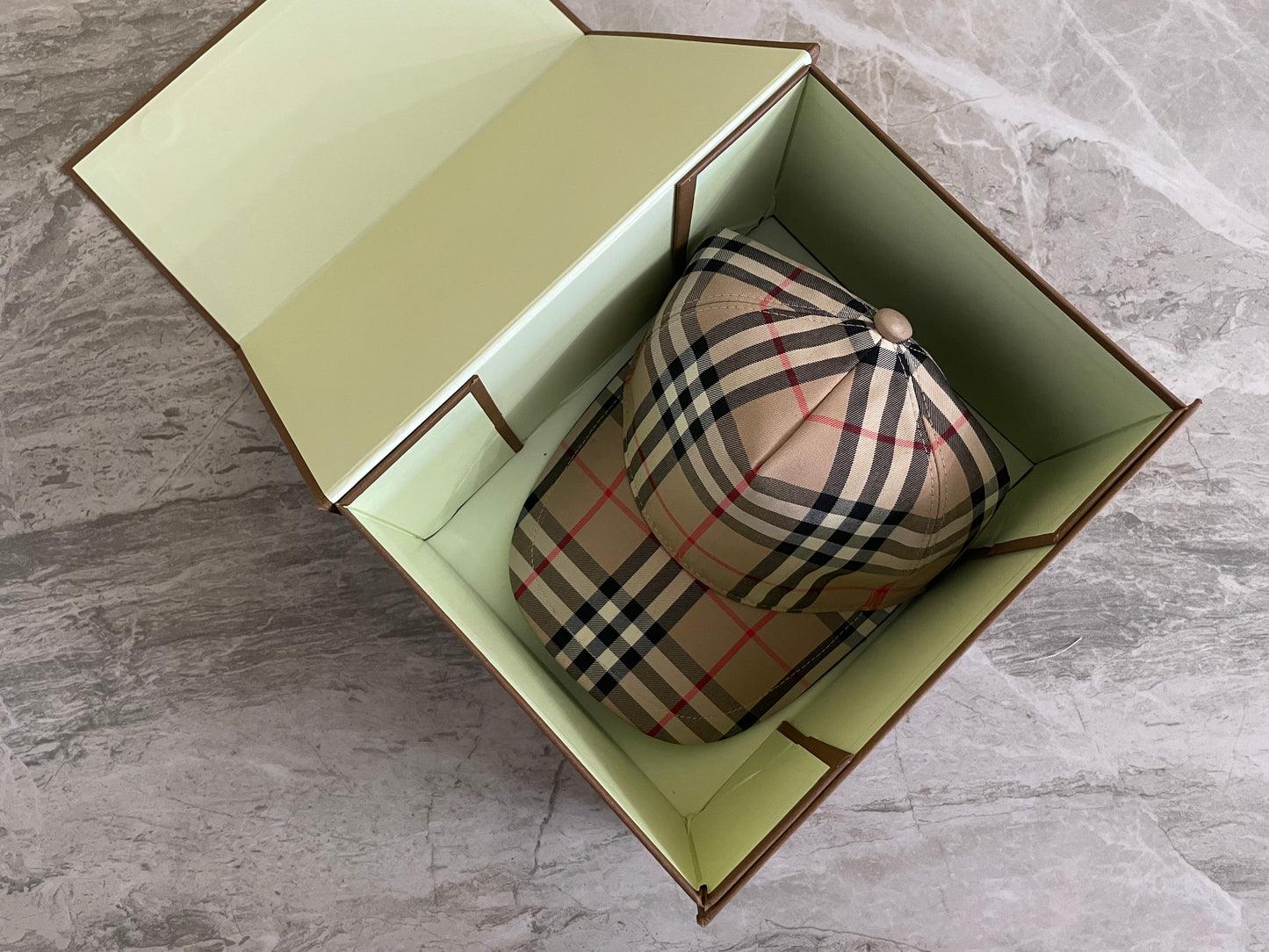 웨이브/버버리 모자