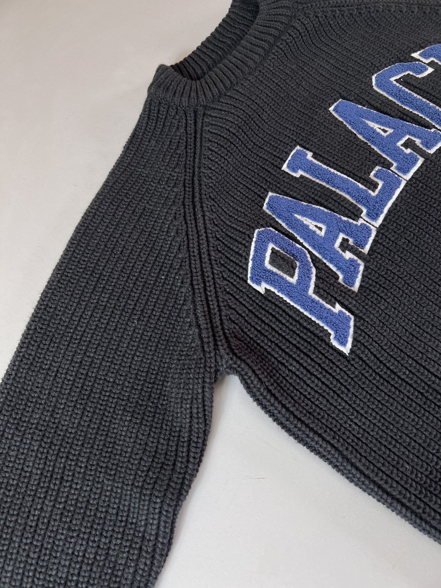 탑팔라스 / 팔라스 남성 니트