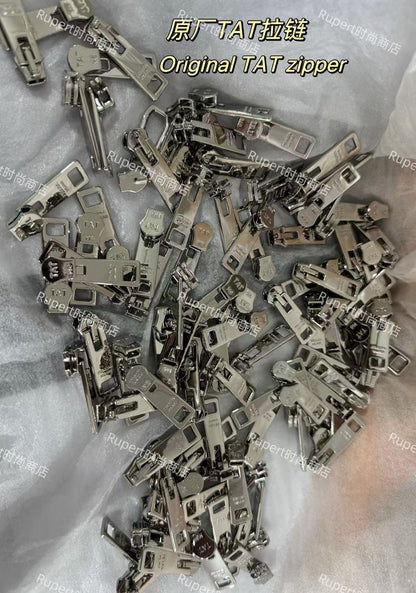 ru / 프라다 리나일론 포켓 다운 남성 패딩