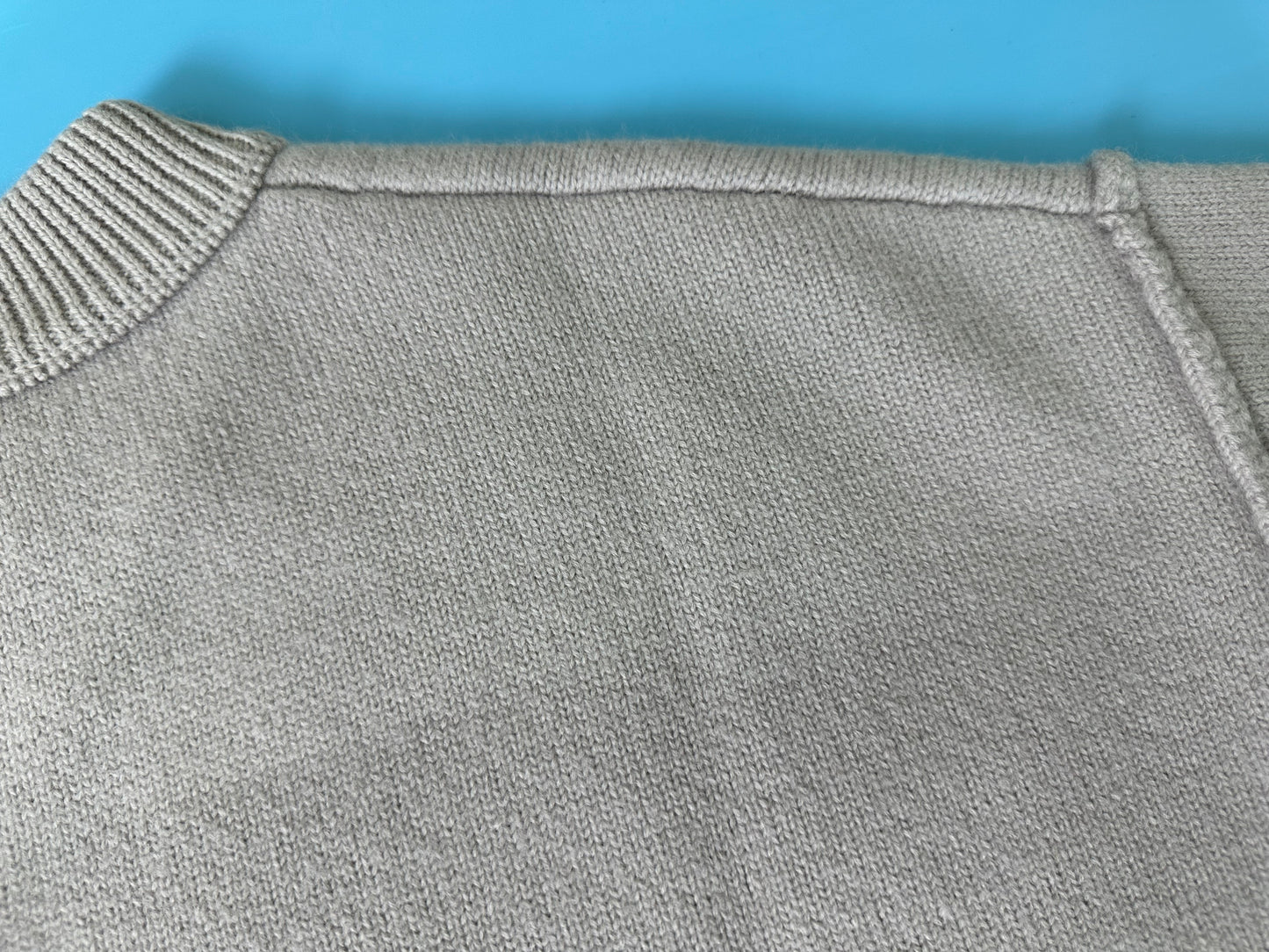 탑아미 / 아미 메리노울  라운드 스웨터