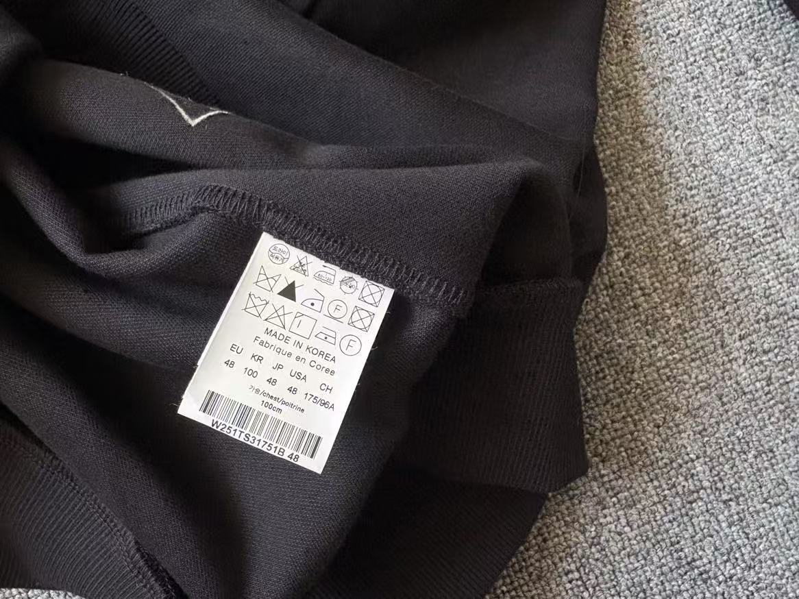 베어 / 우영미 자수폴라긴팔 블랙 카라티