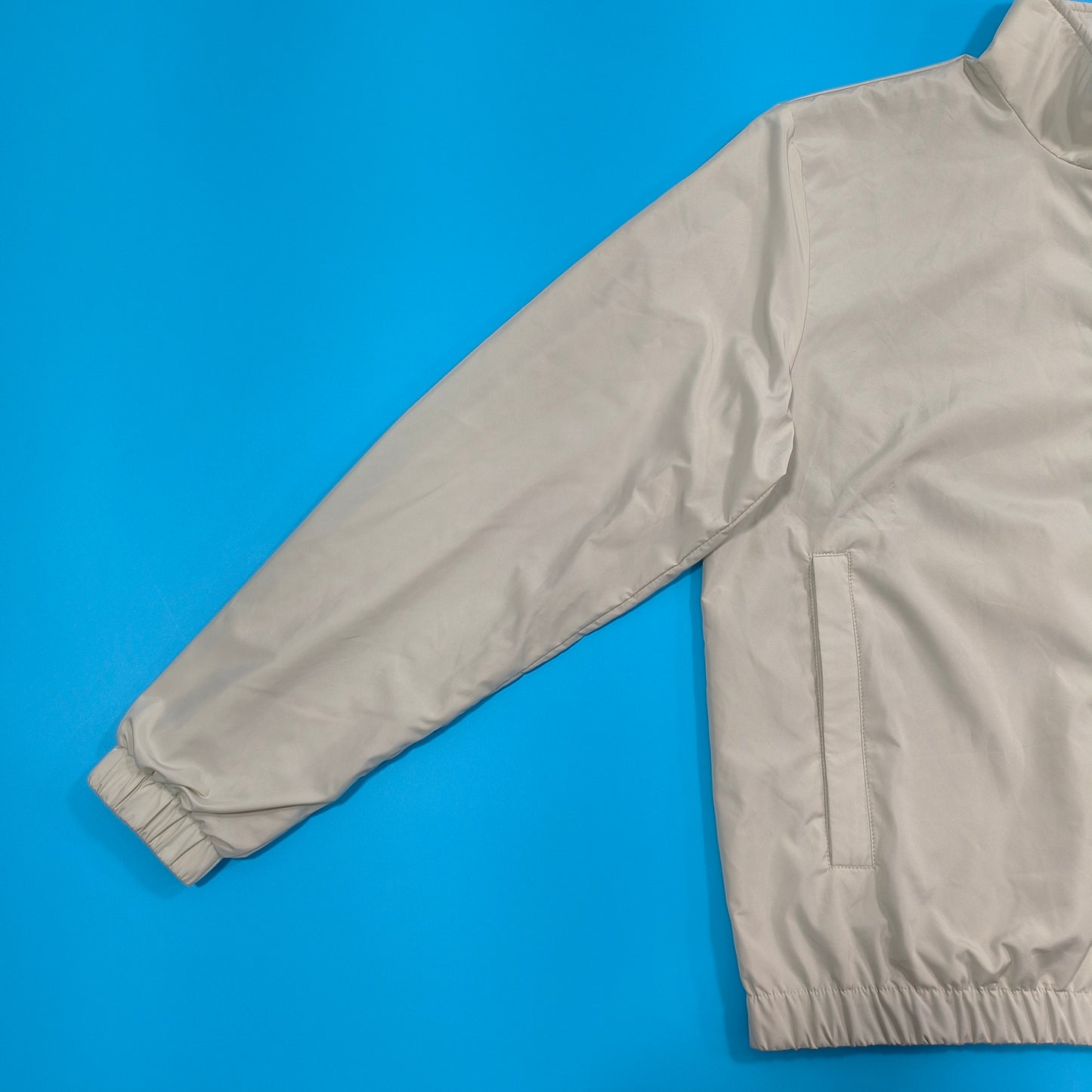 탑몽클X  / MC 메이다사 쉘 새틴 재킷