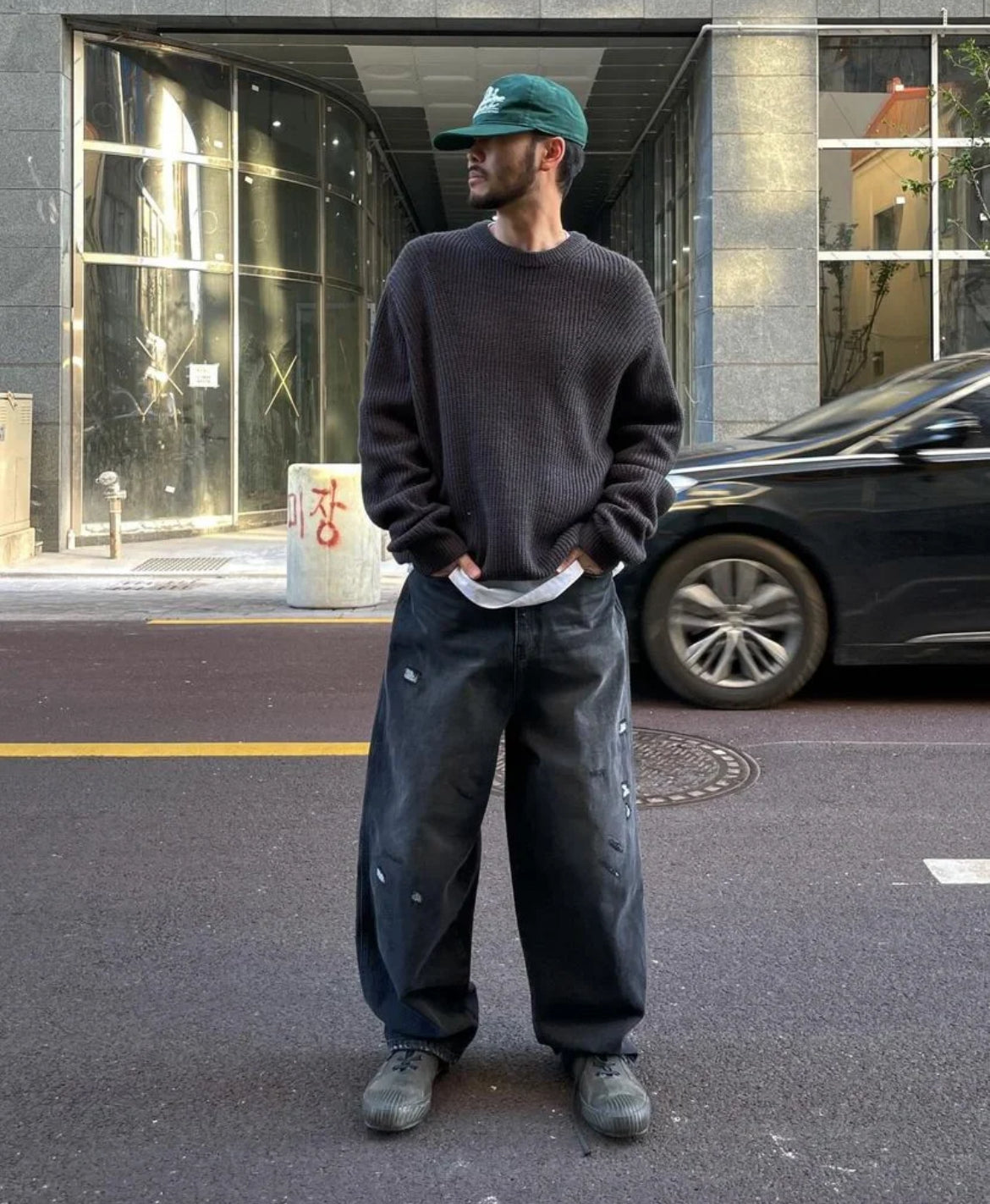 탑아키마 / 마르지엘라  23AW 사각스티치솔리드울풀오버니트