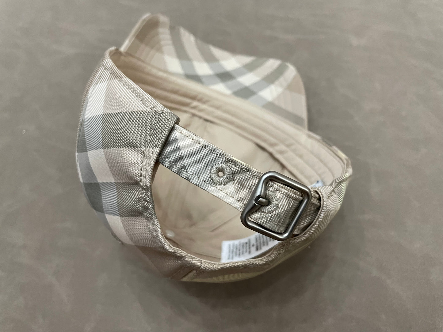 웨이브/버버리 모자