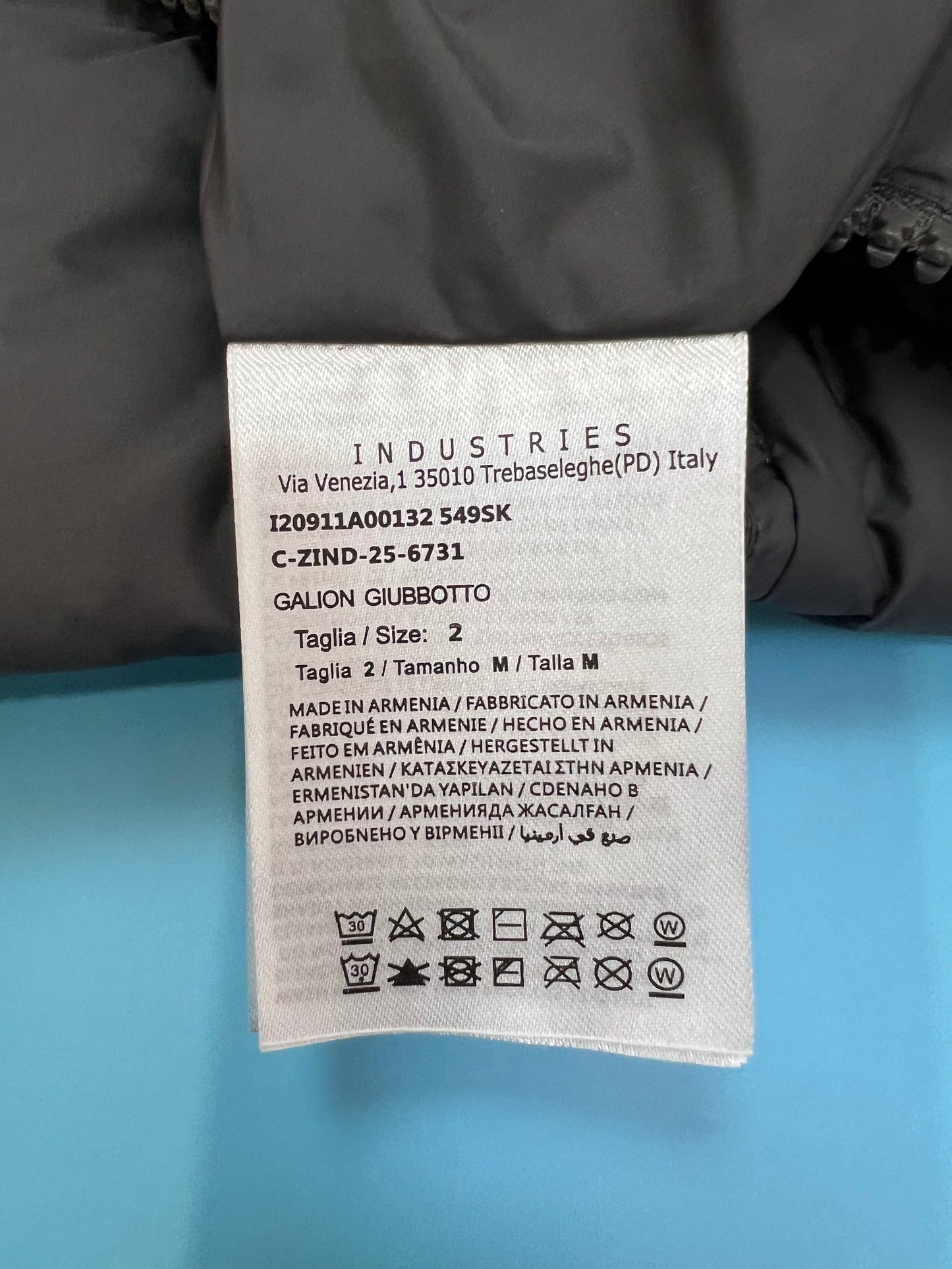 탑몽클 / MC GLN 갈리엔 패딩